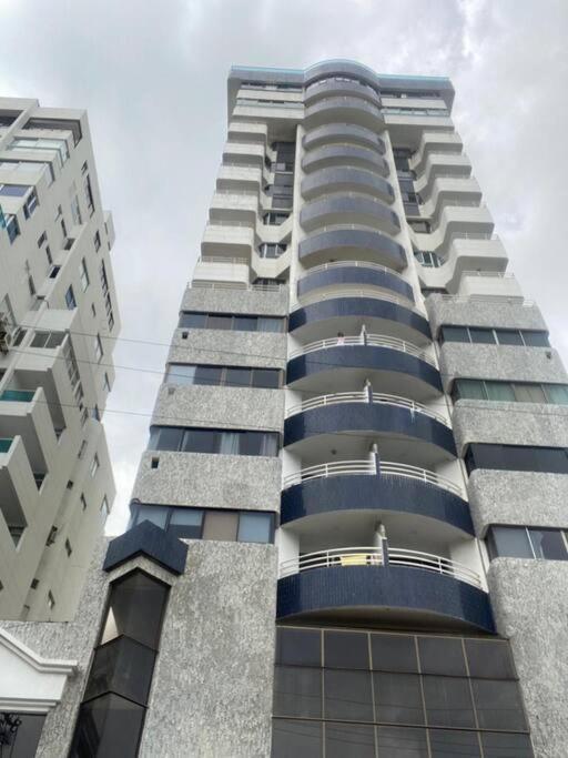 Apartamento , Vista A La Ciudad Antigua Y Playa Cartagena  Exterior foto
