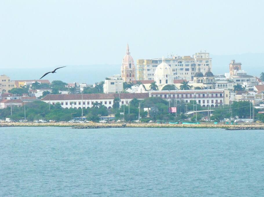 Apartamento , Vista A La Ciudad Antigua Y Playa Cartagena  Exterior foto